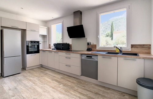 Robion Casa | l Oustaou dei l Olivado Gite et vue Imprenable du Luberon