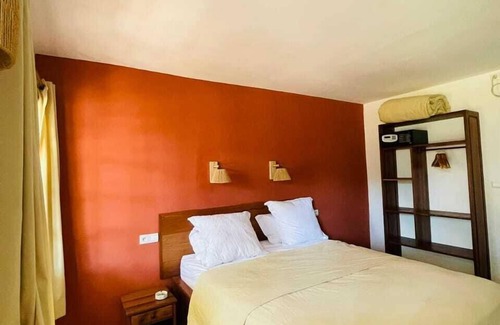 Madirokely Hotel | L'Ylang Ylang Auberge Ambatoloaka