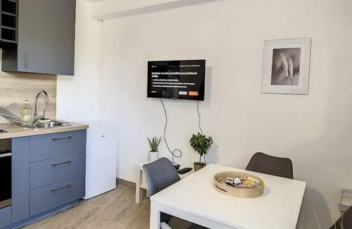 Livry-Gargan Apartamento | L03 - Aéroport, Paris, Disney, Parc des Expositions by Villa Dengous