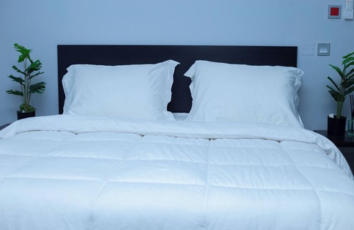 North Legon Hotel | L57 SUITES