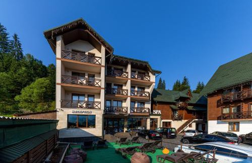 Polyanytsya Hotel | La Кrechunu