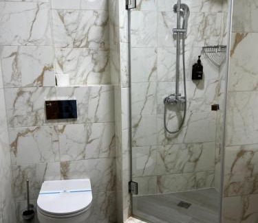 Polyanytsya Hotel | La Кrechunu