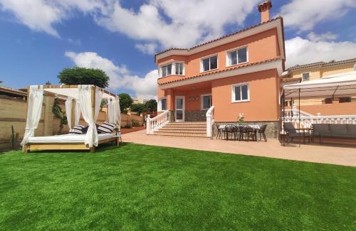 Torrequebrada Casa | La Atalaya