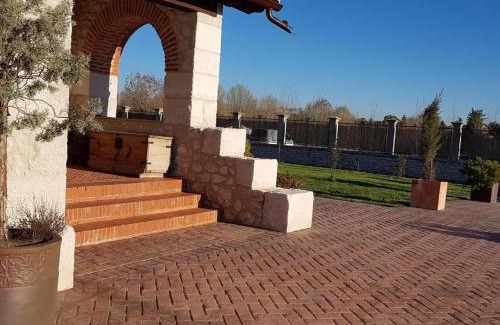 Cuellar Casa | La Aurora Del Henar
