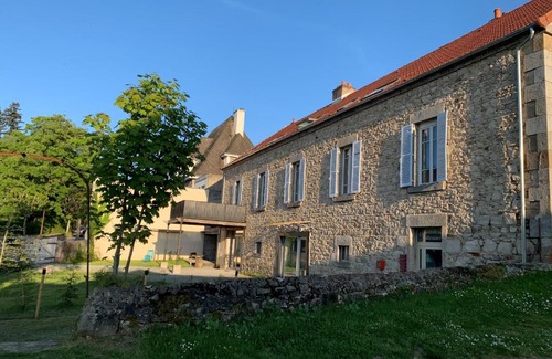 Felletin Apartamento | La bâtisse felletinoise : appartement tout équipé