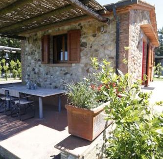 Casale Marittimo Casa | La Baciosa, una vista indimenticabile.