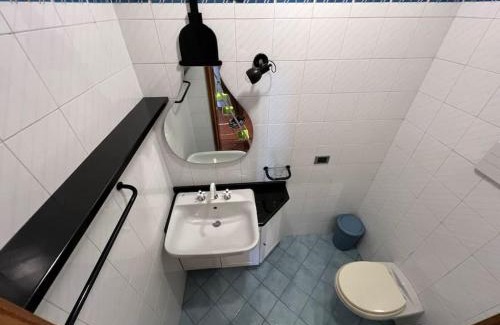 Padenghe sul Garda Apartamento | La Baia, sul lago, tranquilla