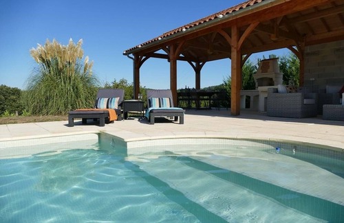 Les Cabanes Cabaña | LA BALADE AU BOIS luxury gîte in Périgord noir