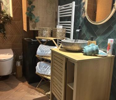 Gaillon Apartamento | La Balinaise, a Normandy getaway