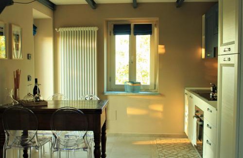 Monforte d'Alba Apartamento | La Basiglia Apartment