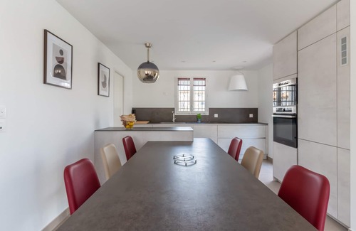 Aigues-Mortes Casa | "La Batelière" Aigues Mortes, 4 bedrooms, 124m2, private pool, great comfort.