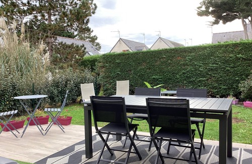 Guerande Casa | CERCA DE PLAYA LA BAULE HOUSE EN UNA RESIDENCIA TRANQUILA