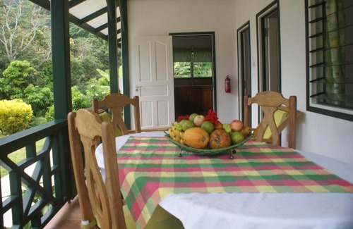 La Digue Casa | La Bel Zilwaz Guesthouse