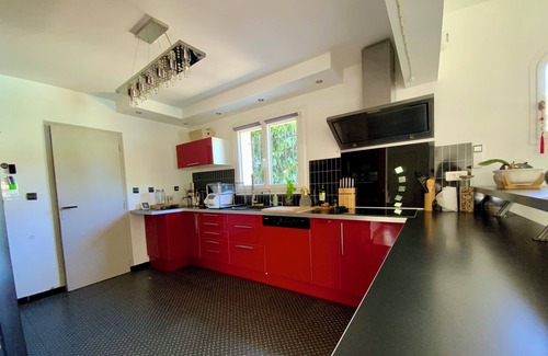Juvignac Casa | La Bella Vita- Swimming pool and air conditioning!