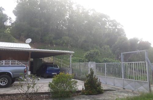 Bosredon Casa | La Belle Creole