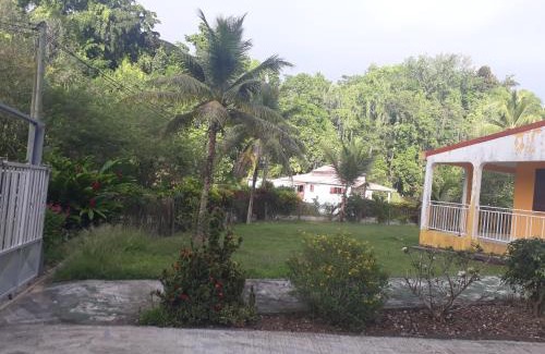 Bosredon Casa | La Belle Creole