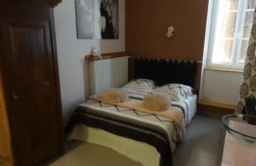 Saint-Bonnet-en-Bresse Cama Y Desayuno | LA BELLE D'ANTAN