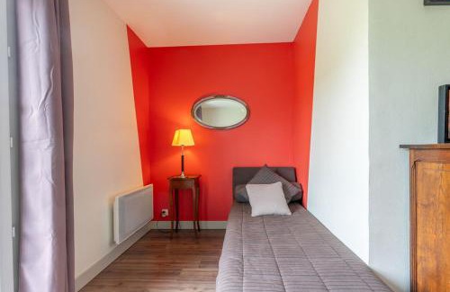 Fleury-les-Aubrais Casa | La Belle Escale - Maison proche gare et d'Orléans