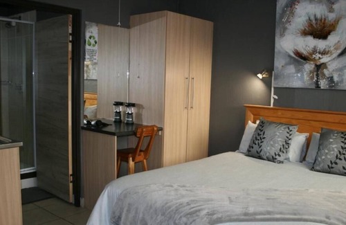 Parys Casa | La Belle Guesthouse