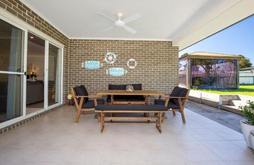 Sanctuary Point Casa | La Belle Vie 1 Min Walk to Basin Walking Track