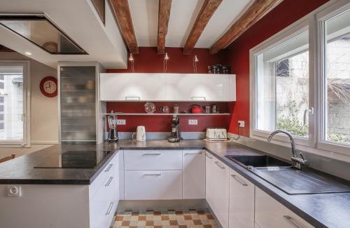 Saint-Cyr-en-Bourg Casa | La Belonnerie - Grande maison pour 13