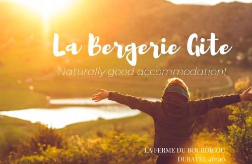 Duravel Casa | La Bergerie Luxury cottage and pool on eco-friendly micro-farm