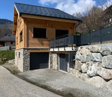 Saint-Martin-sur-la-Chambre Chalet De Esquí | La Biche