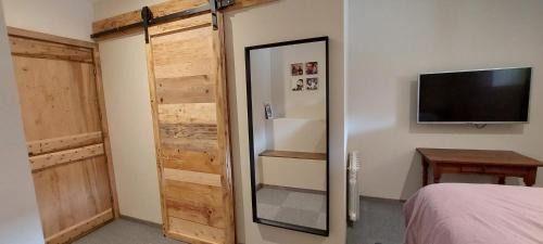 Villereversure Casa | La Bicoque, Chambres d'Hôte
