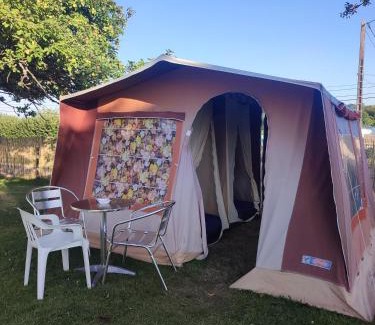 Le Menil-Ciboult Otro | La Billardière Camping à la Ferme