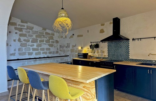 Centro histórico de Jerez de la Frontera Chalet De Esquí | La Bodeguita - Ole Solutions