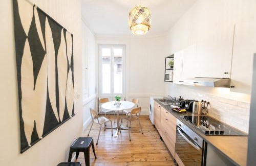 Jacquard - Prefecture Apartamento | La Bohème, appartement chaleureux et décoré avec goût