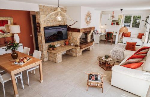 Istres Casa | La Bohème - VILLA PAULA