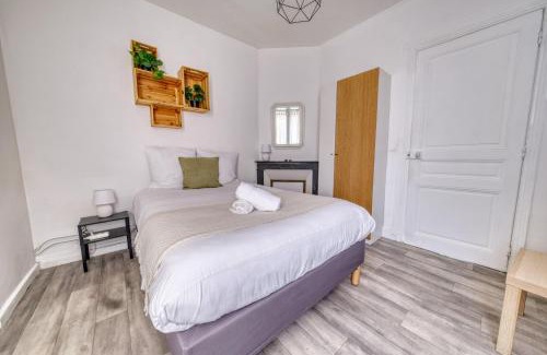 Jamin Apartamento | La boiserie Rémoise