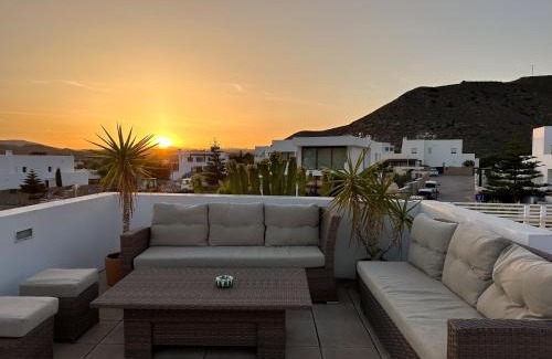 Agua Amarga Casa | La Bonita