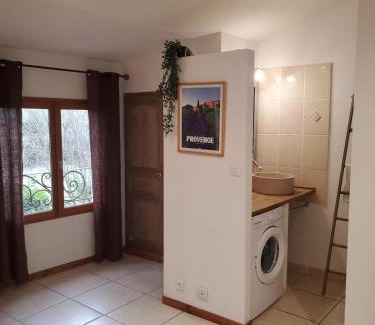 Cornillon-Confoux Casa | La bonne adresse de Provence