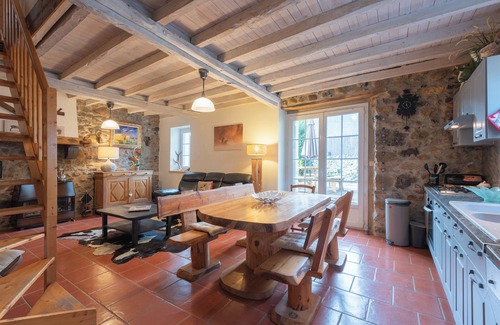 Antichan Casa | La Boutique – Casa rural de montaña en Antichan: Vista a los Pirineos, naturaleza y confort