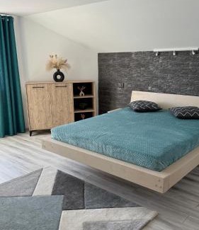 Zarnesti Apartamento | La Bubu Apartament 2