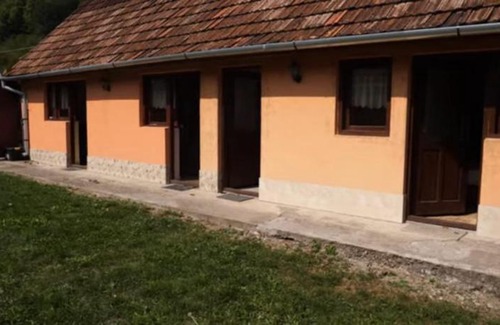 Armenis Casa | La Buliga la Sălaș