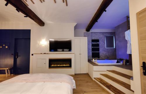 Sacy-le-Grand Apartamento | LA BULLE ROMANTIQUE, Suite avec jacuzzi privatif