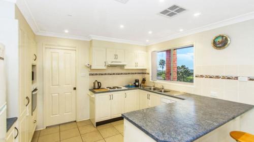 Ettalong Beach Casa | La Cabana - Ettalong Beach