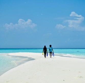 Maamigili Casa | La Cabana, Maamigili