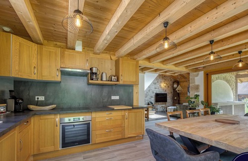 Chevaline Casa | 🏡 La Cabane à Camillo – Warm and Cozy Retreat