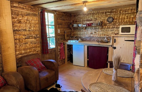 Gravieres Cabina | La Cabane Trappeur : 2/3 Personnes