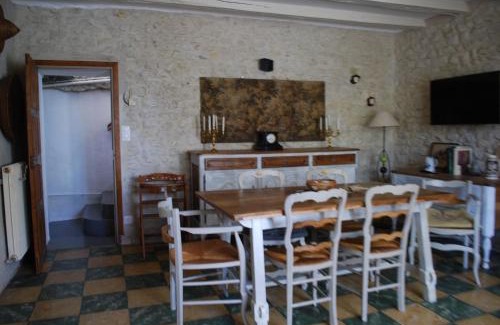Civray-de-Touraine Casa | La caburoche de Charlemagne