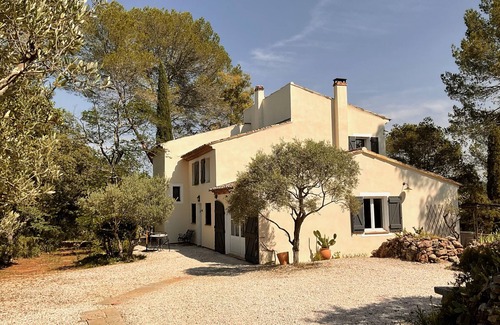 Carces Chalet De Esquí | La Cadenière : vacances en famille ou entre amis