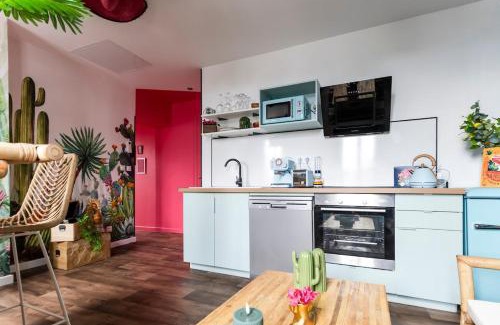 Gujan-Mestras Apartamento | La Caliente love room glamour balnéo en duo