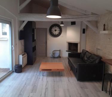 Croix Chapeau Casa | La campagne dans l'Ocean à LA ROCHELLE les pieds dans la grange