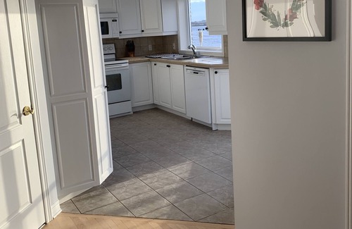 Laval Apartamento | La Campagne en Ville au Bord de L'eau et aux Portes de Montréal !