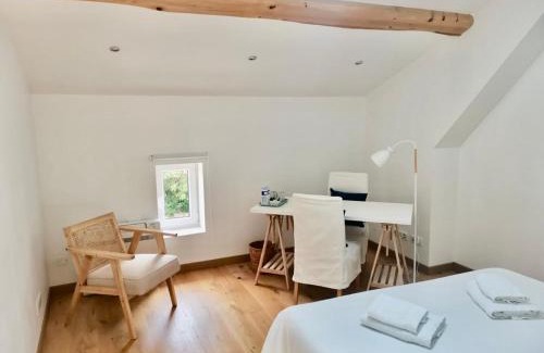 Sauveterre-Saint-Denis Cama Y Desayuno | La Canolière - Chambre d'hôtes Augustin