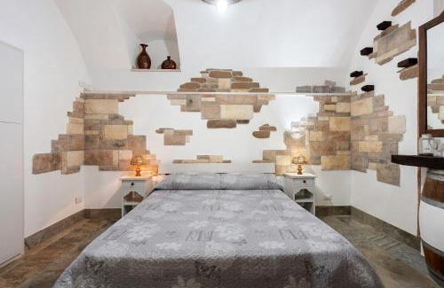Piazza-Tralia-Pendolo Apartamento | La Cantina Di Alba e Tramonto